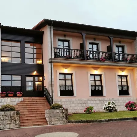 厄尔特克修郊外酒店