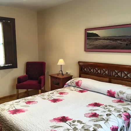 厄尔特克修郊外酒店 2*