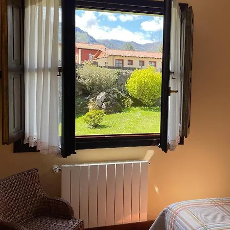 Rural El Texeu Hotel 2*