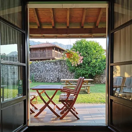 Hotel Rural El Texeu 2*