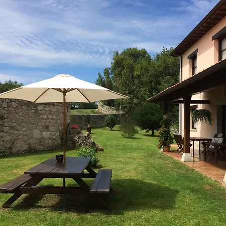 Hotel Rural El Texeu 2*