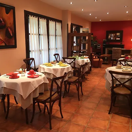 Hotel Rural El Texeu