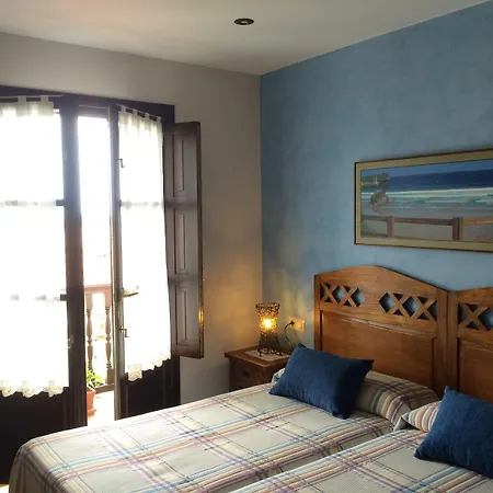 Hotel Rural El Texeu 2*