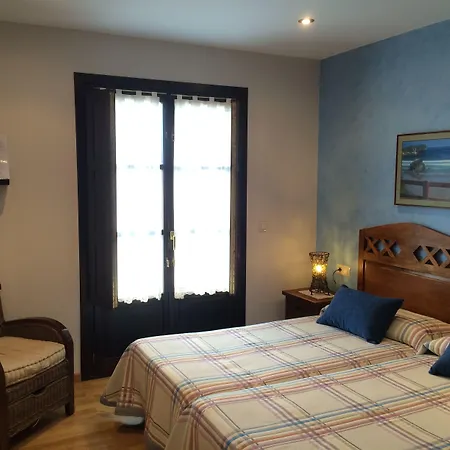 Hotel Rural El Texeu 2*