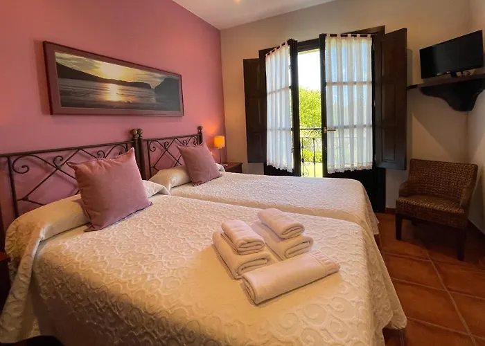 Hotel Rural El Texeu 2*