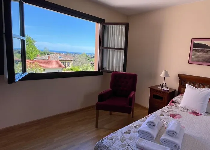 Hotel Rural El Texeu 2*